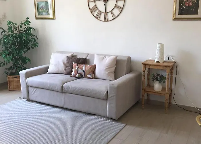 Sweet Home Apartment